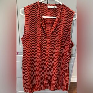 14th & Union Red and Orange Wave Pattern Blouse